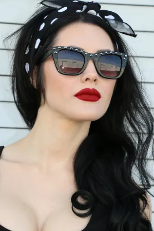 Punky Sunglasses in Black